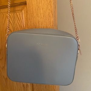Ted Baker Grey w/ Rose Gold Strap Purse🤍